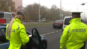 Nepoučiteľný "vodič": Šoférovať bez vodičáka ho polícia prichytila už dvakrát