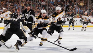 Medvede deklasovali Pittsburgh, séria sa sťahuje do Bostonu