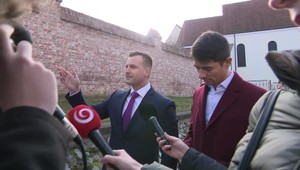 VIDEO: Prišli priamo k davu. Gedra a Kaliňák čelili nahnevaným protestujúcim