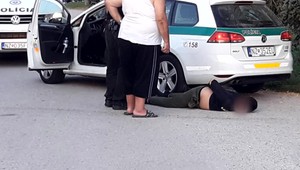 Policajná naháňačka v Zemnom. Kým jedni hovoria o drogách, druhí tvrdia, že šlo o pôžičku