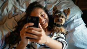 Žena si vytvorila vysnívaného partnera s ChatGPT