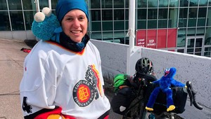 Nemka prišla na šampionát vo Fínsku na bicykli. Cesta jej trvala tri a pol týždňa