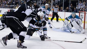 NHL: Quick nepustil gól žralokom, Pittsburgh zdolal Ottawu