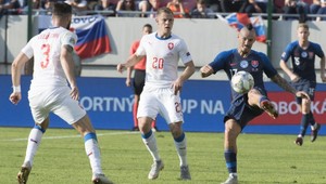 Slovensko stráca po prehre s Čechmi šancu na postup