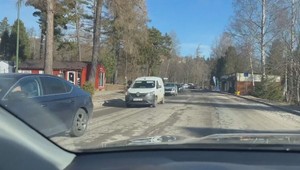 Vyfrézovaná cesta v Tatranskej Lomnici: Čaká leto plné obmedzení?