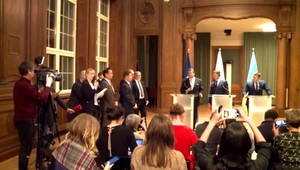 Plyn naďalej potečie. Rusko a Ukrajina podpísali dohodu