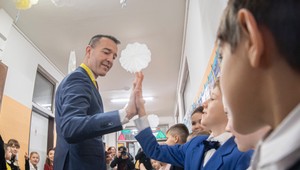 Nový vzdelávací program už funguje na 490 školách. Drucker vyzýva aj ostatné školy, aby sa pridali