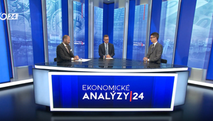 Ekonomické Analýzy 24: Prímerie USA a Iránu zrazilo ceny ropy, analytici však varujú pred neistotou
