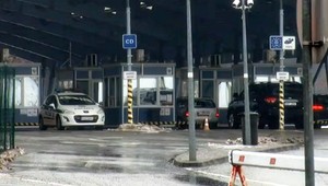 Divoká naháňačka na hraniciach. Ukrajinec unikol do Maďarska