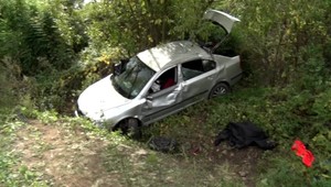 Tragédia pri Sobranciach: Mladý muž bol na mieste mŕtvy, v aute bol aj jeho syn (2)