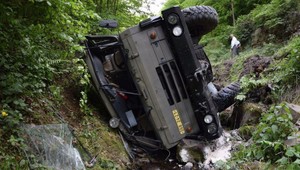 Policajti zverejnili fotografie z nehody vojakov