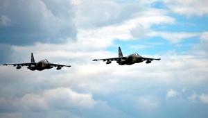 Povstalci zostrelili dva ukrajinské bombardéry, rakety odpálili z Ruska