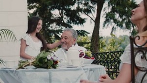 Gottov nový klip dotvárajú dojímavé animácie, venoval ho manželke a dcéram