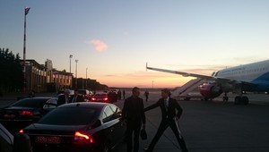 Obed s Hollandom, večera s Putinom. Fico lieta po celej Európe