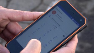 Pri nehode stačí zavolať 112. Akú možnosť majú ale sluchovo či rečovo znevýhodnení?