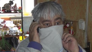 Ľudský hyenizmus: Situáciu pre koronavírus chceli využiť na okradnutie dôchodkyne