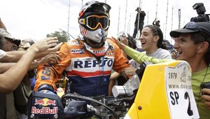 Dakar skončil, Jakeš 43