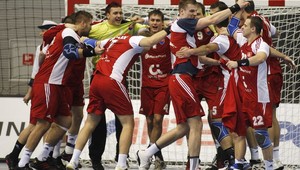 Hádzanári so šťastím uspeli v prvom dueli na MS