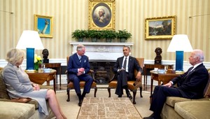 Obama prijal v Oválnej pracovni princa Charlesa s Camillou