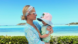 Paris Hilton sa bláznila so synom v bazéne, schytala kritiku: Chceš ho utopiť?