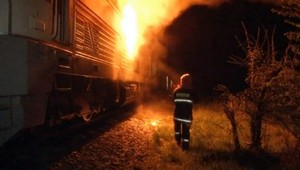 Rýchlik na ceste do Bratislavy meškal dlhé hodiny, začal mu horieť rušeň