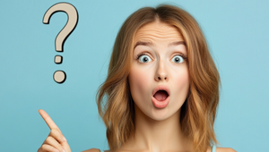 NAJOTRASNEJŠÍ model, aký sa kedy objavil na festivale v Karlových Varoch: Kto si TOTO obliekol?