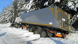 Posledný výkrik zimy? Na východe snežilo, fučalo...