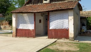 Pre hlasnú hudbu skončil jeden zo susedov s prepichnutými pľúcami