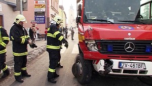 Havária hasičov. Zrazili sa s osobným autom