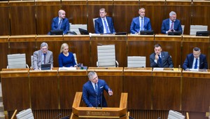 Ľudia by mohli rozhodnúť o predčasnom konci parlamentu. Vláda schválila veľkú zmenu