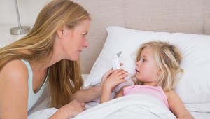 Skôr než deťom podáte lieky: 5 najúčinnejších prírodných tipov na nádchu a kašeľ