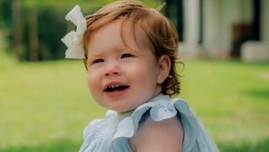 Lilibet oslávila 2. narodeniny, TENTO darček od kráľa Karola III. Sussexovci asi nečakali!