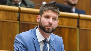 PS vyzýva vládu, nech urobí všetko preto, aby mohla SR čerpať eurofondy naďalej