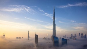 Po vode už svetu dochádza aj piesok. Pohlcujú ho najmä mrakodrapy