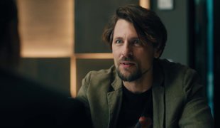 Herec Juraj Loj ukázal svoju sexi vysekanú postavu: Fíha, pozrite sa na tie tehličky!