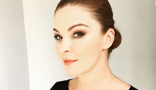 Zvodná ako nikdy predtým: Elena Podzámska pózuje v sexi podväzkoch!