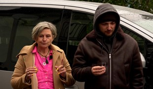 Neprehliadnuteľná Zita opäť v AKCII: Pri privítaní hostí to PREHNALA! Reper Tian ju ZOTREL jednou vetou!