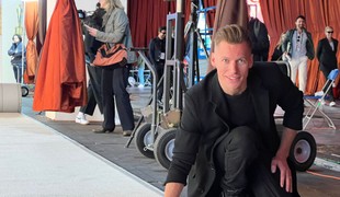 Thomas Puskailer mal opäť šťastie: Stretnutie so známou Bond girl!