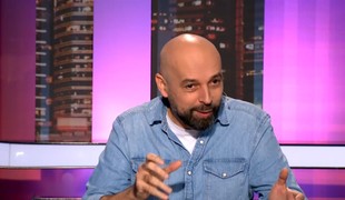 HUDÁK všetkých rozosmial skvelým vtipom: Z jeho slov o východniaroch a alkohole pôjdete do kolien!