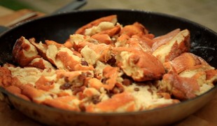 Dezert: Cisársky trhanec so slivkami