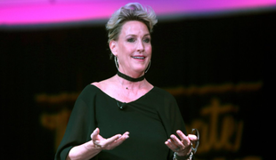 Legendárna aktivistka Erin Brockovich: AI dátové centrá sú tichou hrozbou pre komunity a zdroje