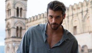 Can Yaman má srdce na správnom mieste: Tušili ste, že sa venuje charite? Pozrite, kde pomáha!