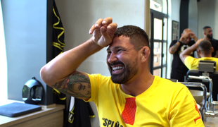 Attila Végh je hotový šoumen: Jeho spevácke číslo musíte vidieť a počuť!