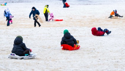 Západ si užil snehové prázdniny, ďalšie regióny čaká výrazné oteplenie