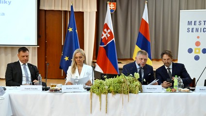 Výjazdové rokovanie v Senici prinieslo balík financií. Opravia cesty, podporia obce aj šport