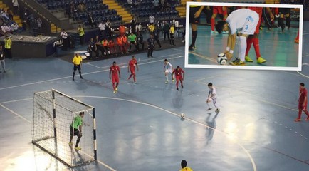 Futsalová penalta z inej galaxie! Prefíkaná kuleha exekútora!