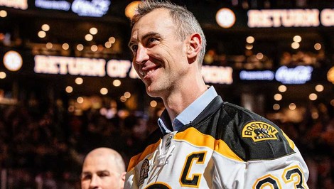 Slovenský obranca Zdeno Chára vstúpil do Hokejovej sieni slávy NHL