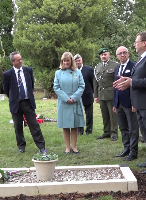 Hrob Maríny Paulínyovej