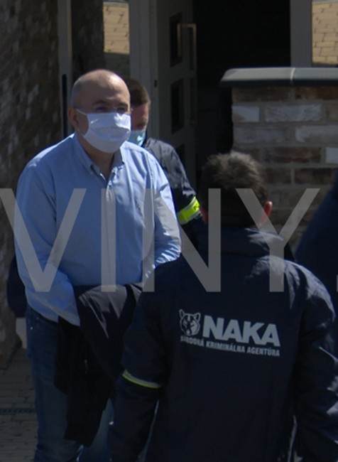 NAKA odvádza Kajetána Kičuru