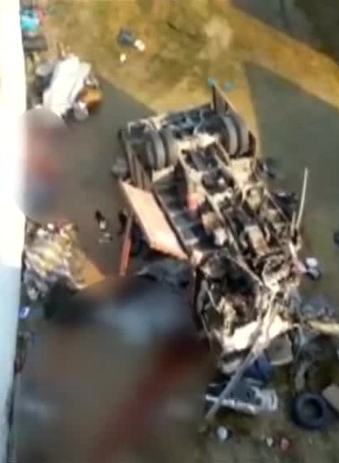 Nehoda kamióna - zomreli migranti4263